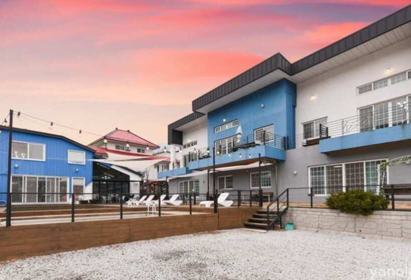Muju Namubyul Pension