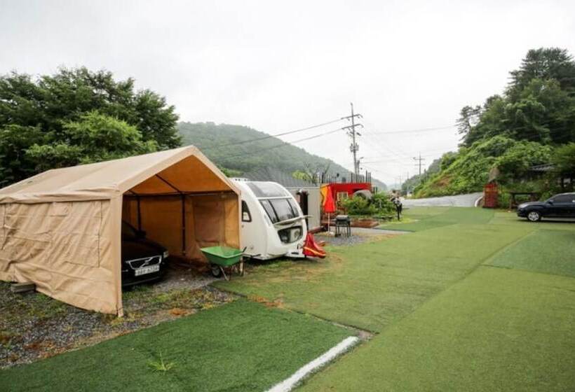 Pensão Gapyeong Captain Caravan And Glamping