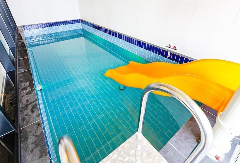 膳宿费 Goseong Belossi Ayajin Kids Poolvilla