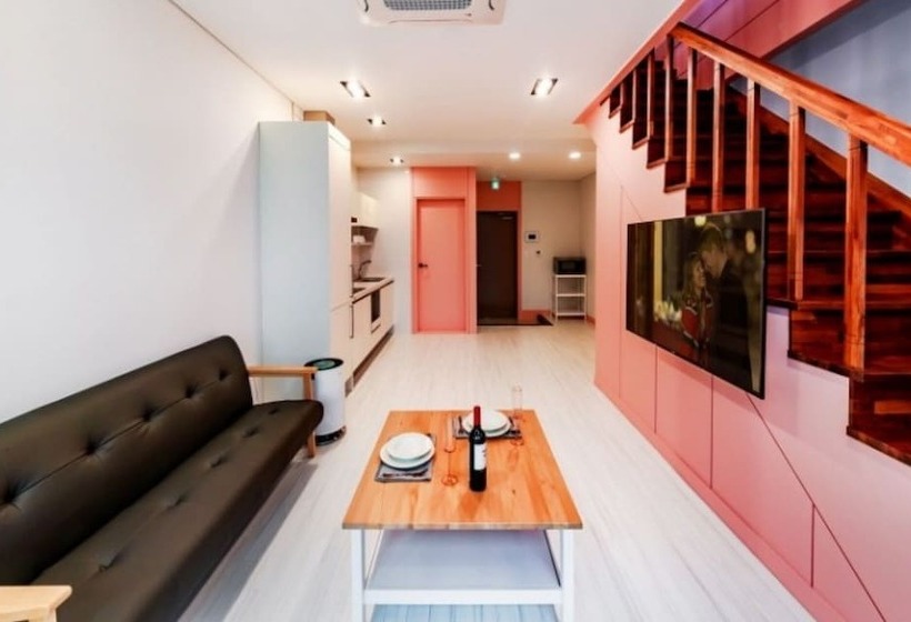 פנסיון Hapcheon Ylang Ylang Pool Villa