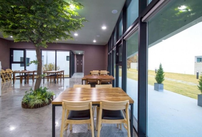 פנסיון Hongcheon Uno House Pool Villa