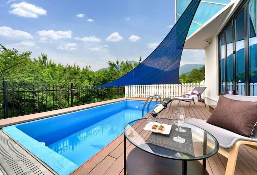 Hwasun The Holiday Pension