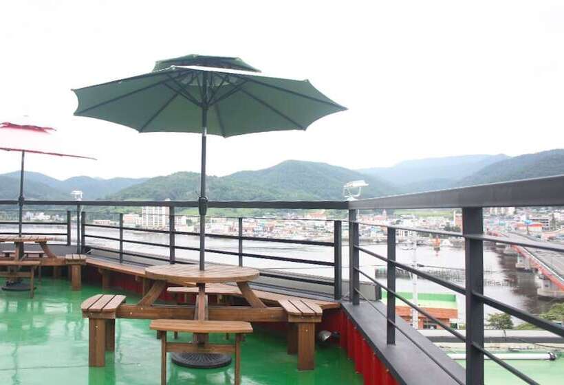 膳宿费 Namhae Myeongpum Guest House