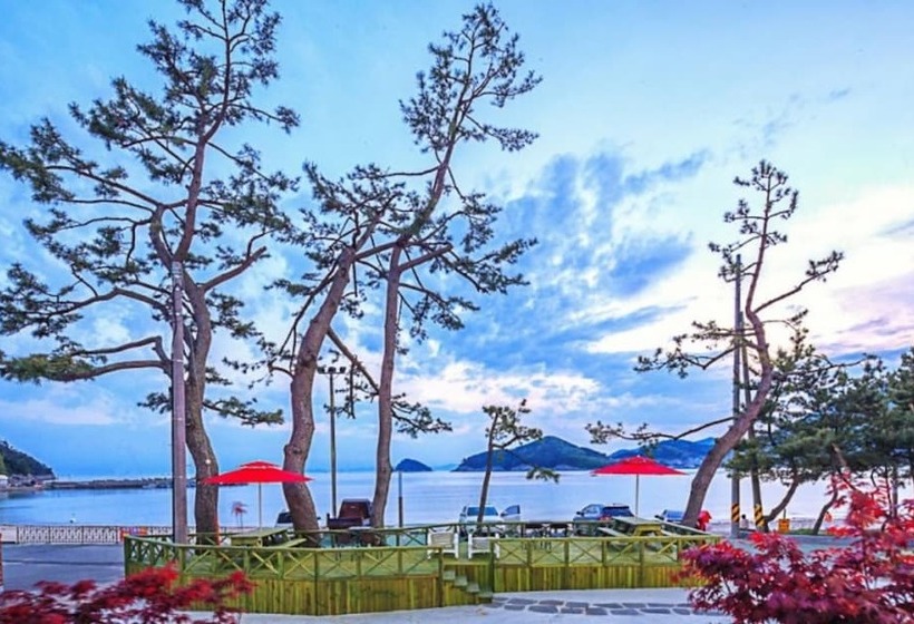 ペンション Nanhae Jeogsila Pool Villa