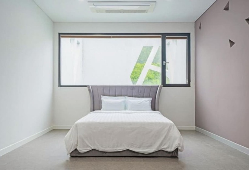 ペンション Yangpyeong Uno House Pool Villa