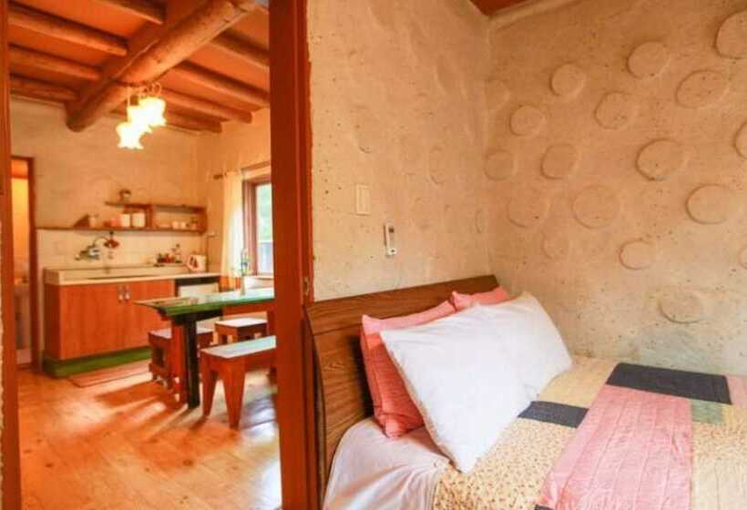 Pyeongchang Dolbaenamu Segeuru Pension