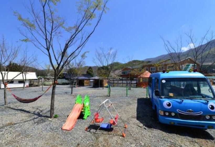 Yeoncheon Pool Kids Spa Pension