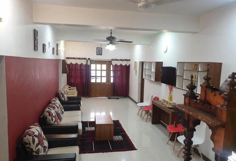 בית מלון כפרי Kumaran Kudil   New Family Home Stay Vl Bodinayakkanur, Theni