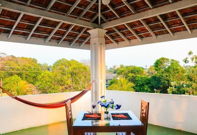 فندق Nathariya Negombo