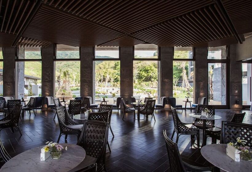 هتل Samiling Resort