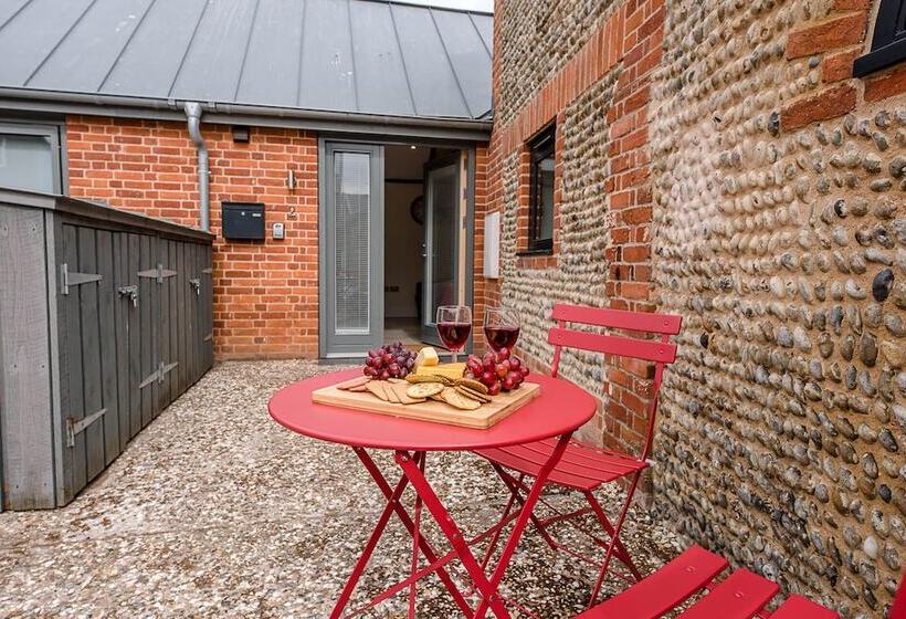 Kipper Cottage