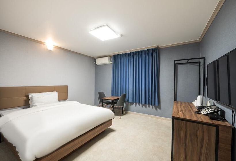 Motel Damyang Changpyeong G