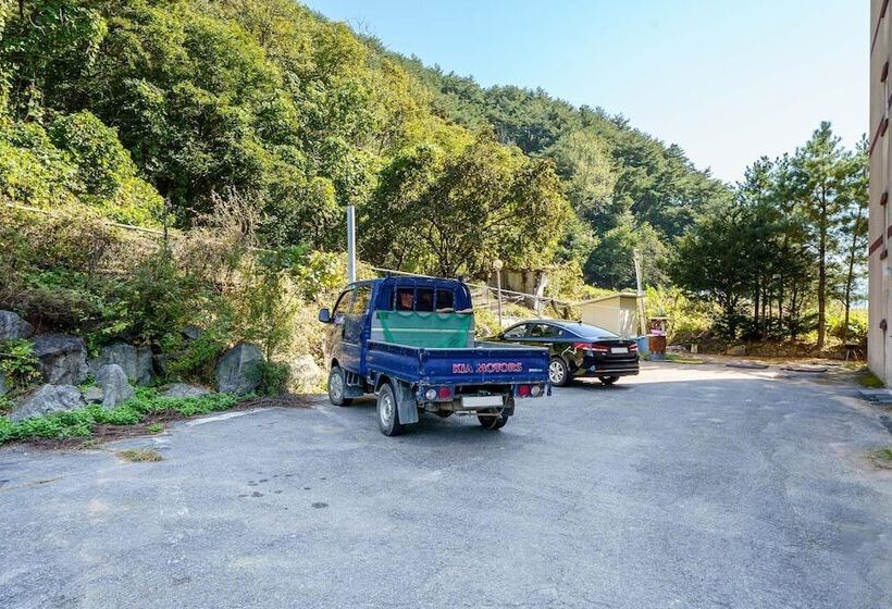 汽车旅馆 Hongcheon Cello