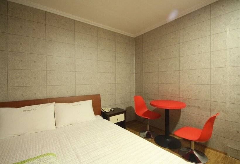 فندق على الطريق Miryang Sky
