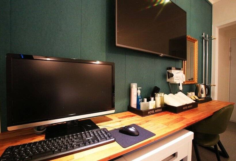 فندق على الطريق Osan Avenue