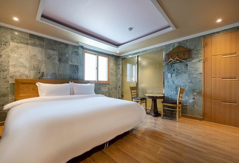 モーテル Tongyeong Hotel Opera