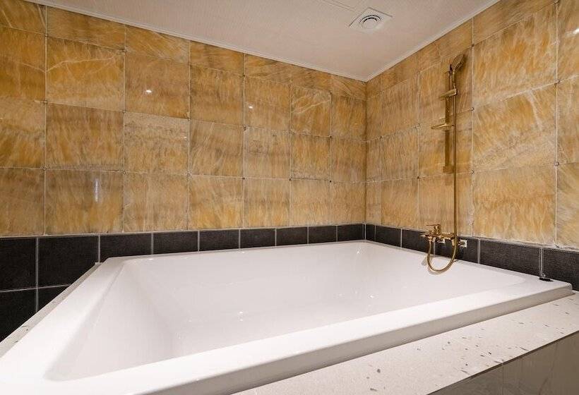 モーテル Tongyeong Hotel Opera