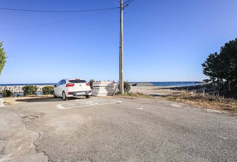 מוטל Uljin Donga