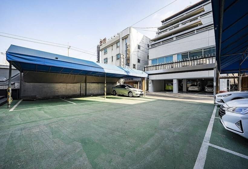 فندق على الطريق Western Wonpyeongdong Hip