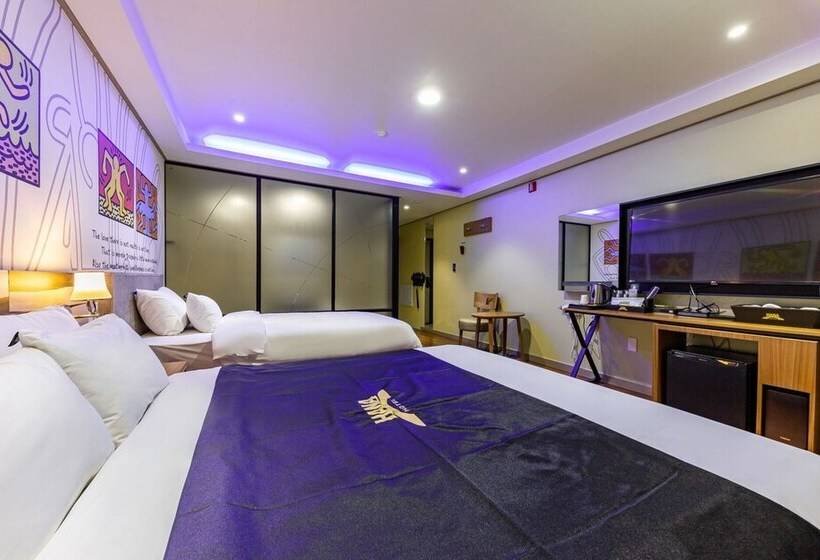 Taean Hana Motel