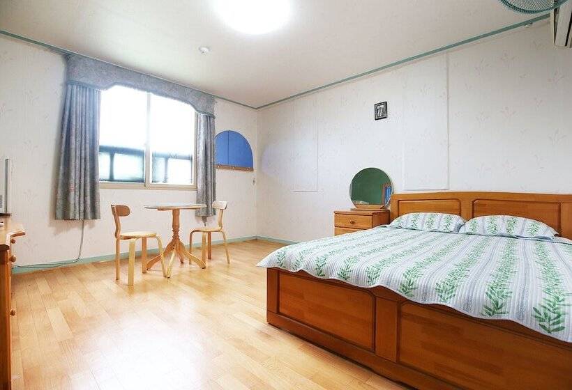 Taean  Seohae Motel
