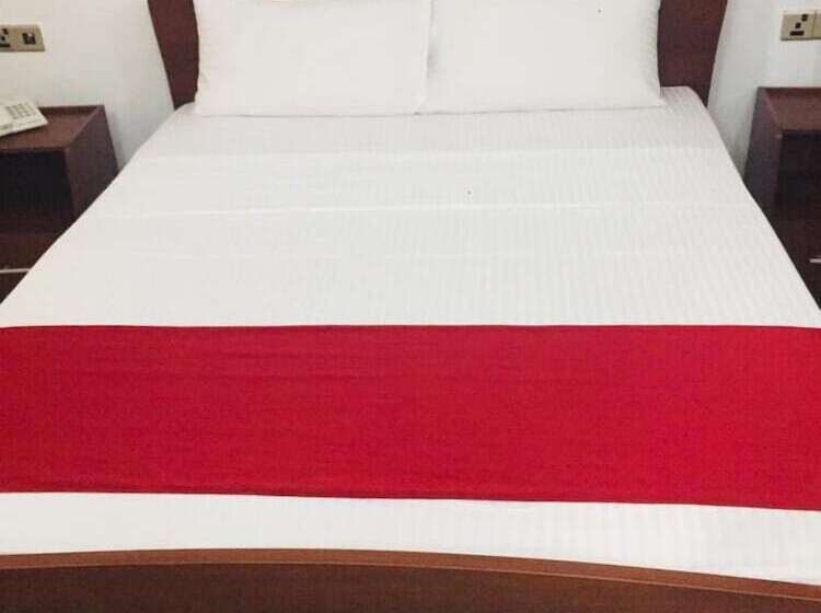 Ananthi Hotels