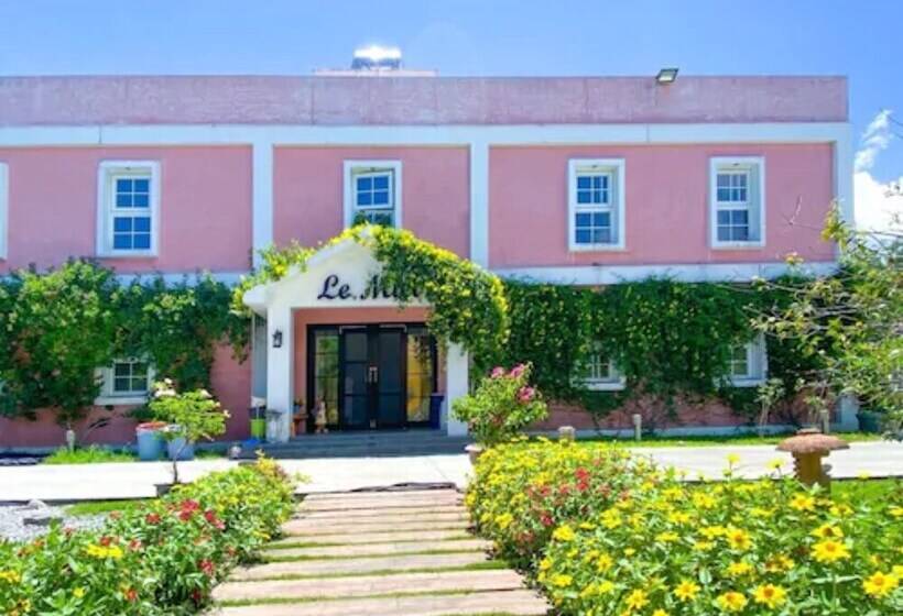 تختخواب و صبحانه Le Miel