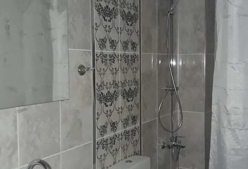 Hayat Alti Otel