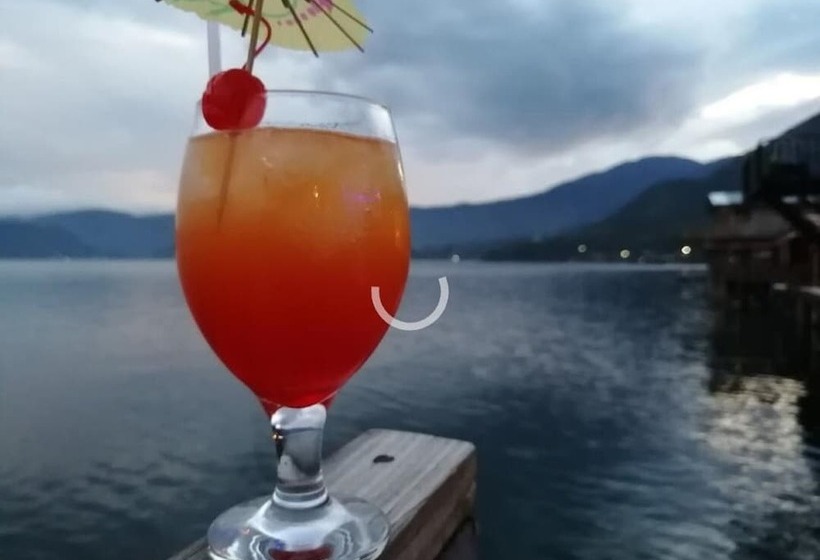 Hostal & Restaurante Bar Xtream