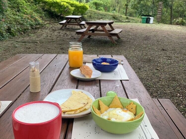 酒店 Refugio Del Bosque Glamping
