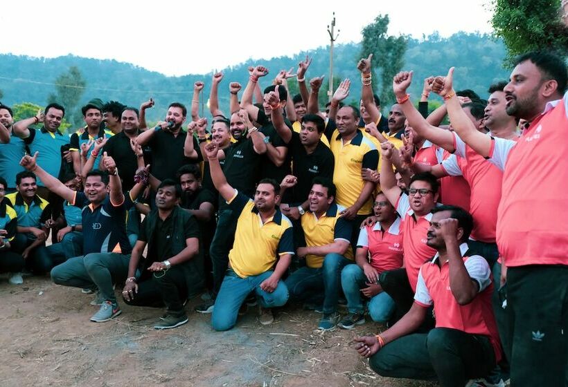 호텔 Moustache Kamp Kalakund