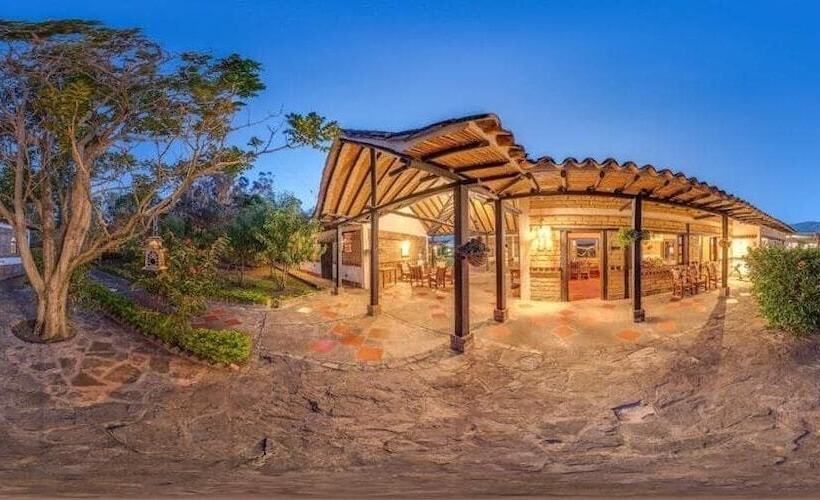 هتل Solar De La Villa Campestre