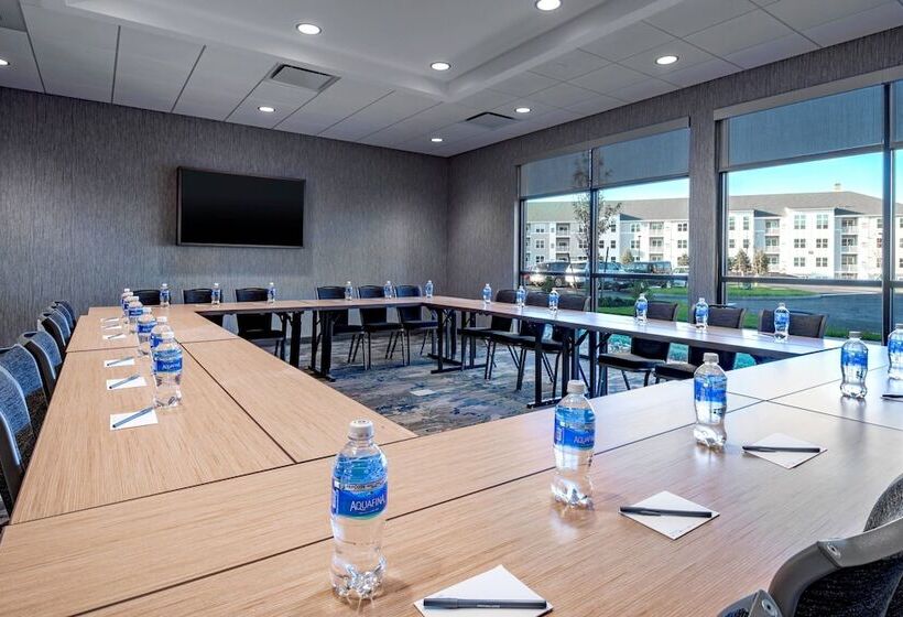 Отель Springhill Suites By Marriott Wrentham Plainville