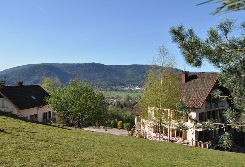 פנסיון A L Orée Du Bois