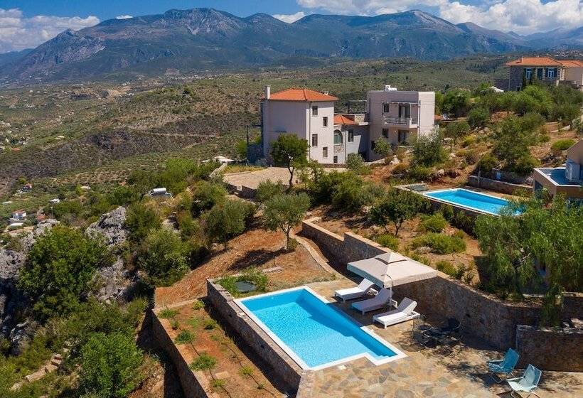 Searocks Exclusive Villas Resort