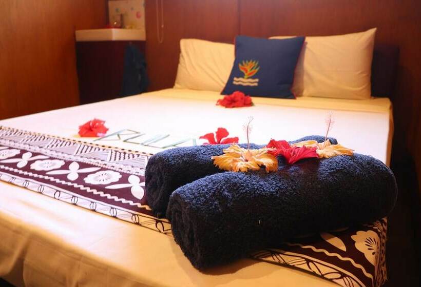 تختخواب و صبحانه Moksha Retreat