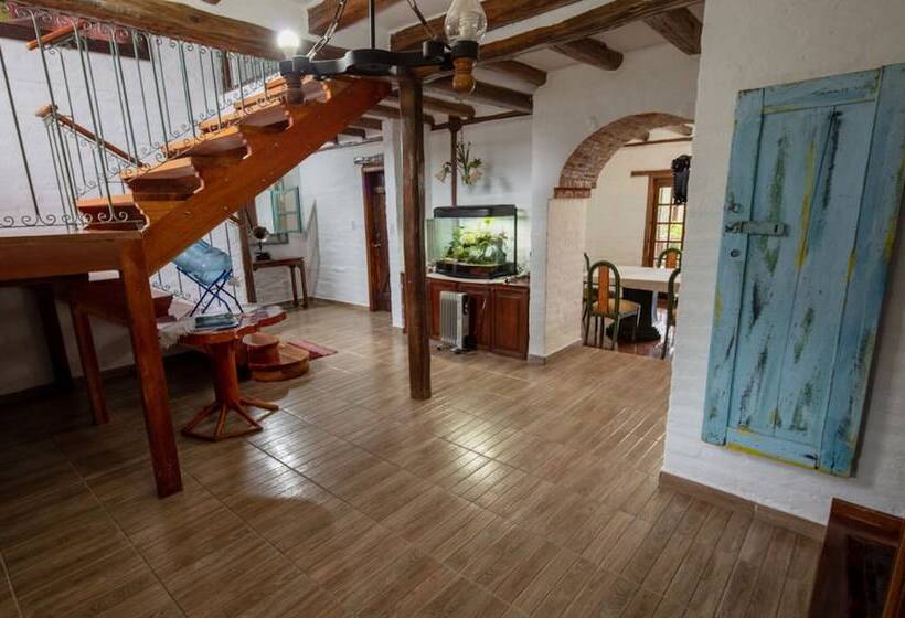 مبيت وإفطار Puembo Birding Garden   Bird Watchers And Nature Lovers