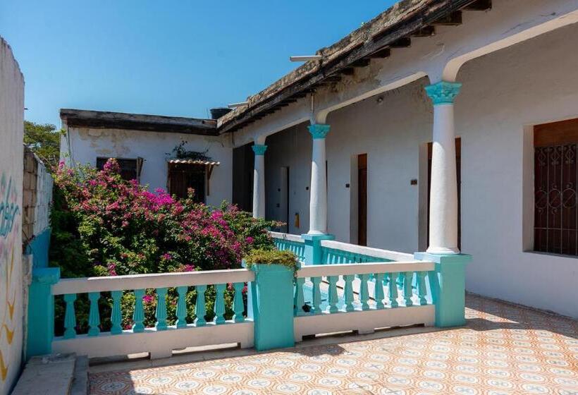 هاستل Maranatha Hostal