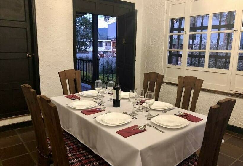 هتل Casona Del Virrey