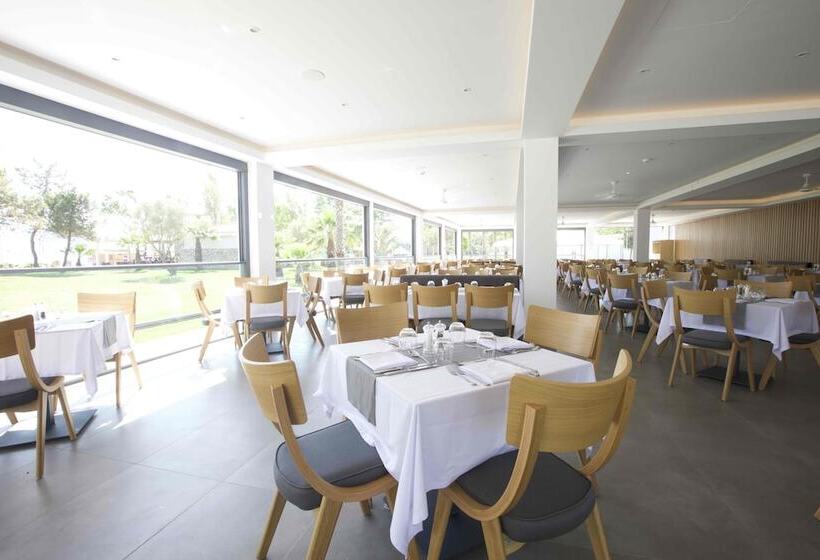호텔 Paleros Beach Resort