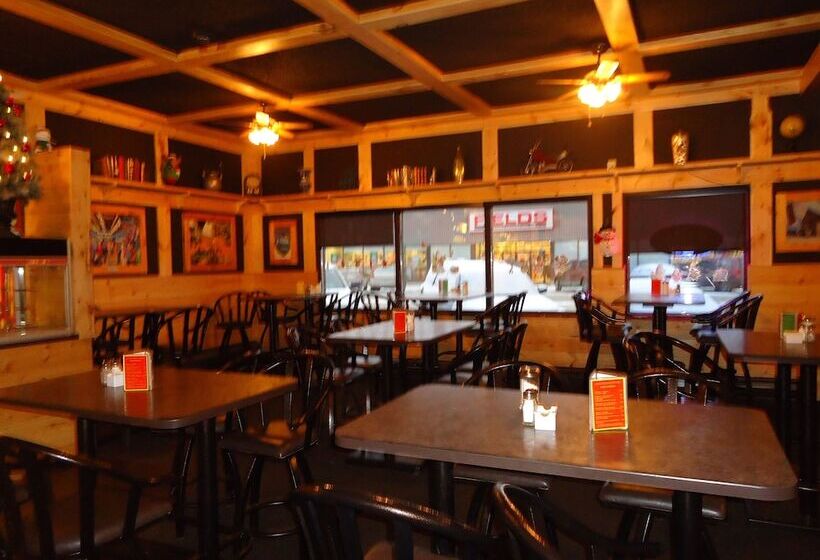 فندق River Inn
