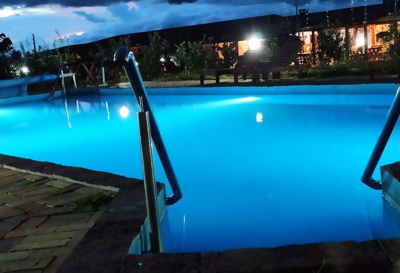 هتل روستایی Salaš Farma 47 Miris Dunja