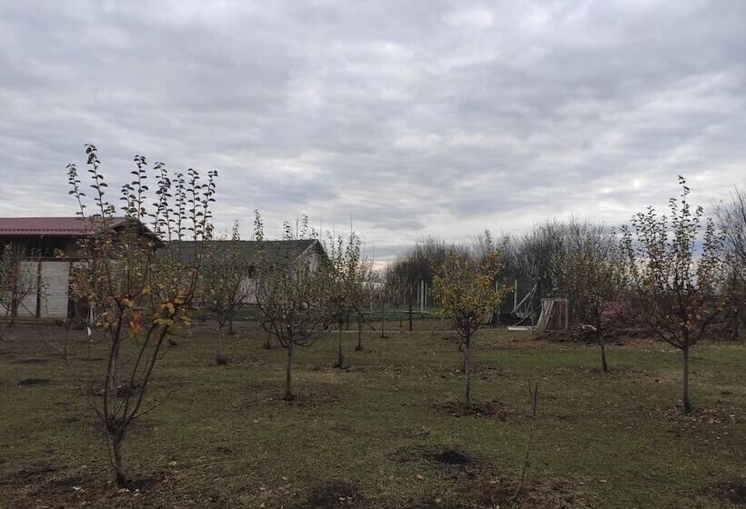 هتل روستایی Salaš Farma 47 Miris Dunja