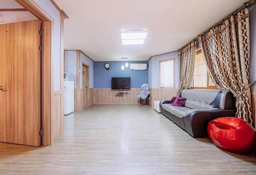 Lebois Pension