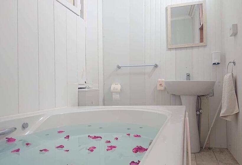 פנסיון Green Bungalow