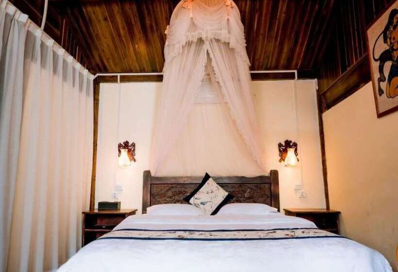 پانسیون Lijiang Shuimuxiquan Inn