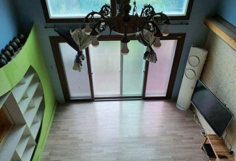 بنسيون Muju Caravan Pesnion