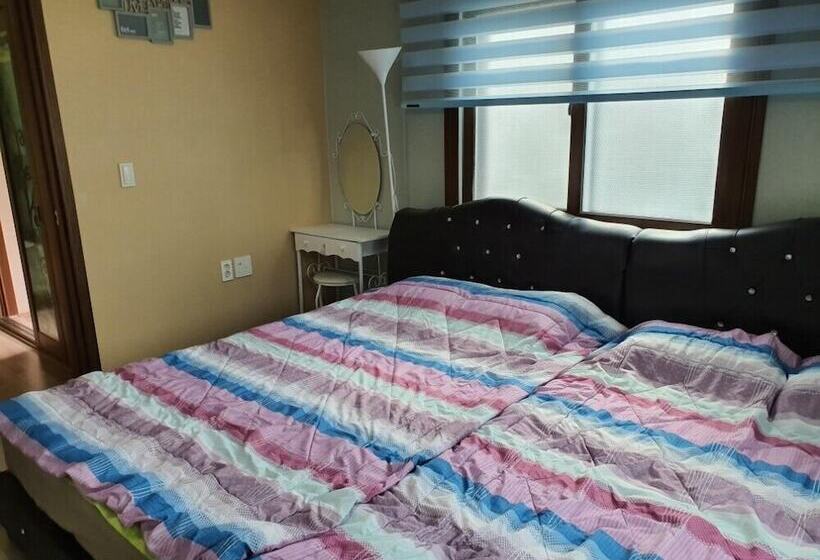 بنسيون Muju Caravan Pesnion
