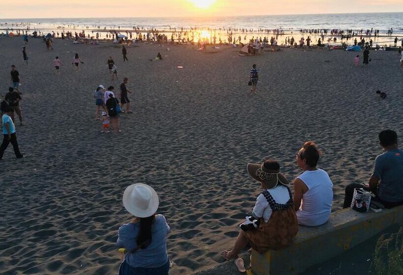 پانسیون Taoyuan Airport Rory Harbor Hostel