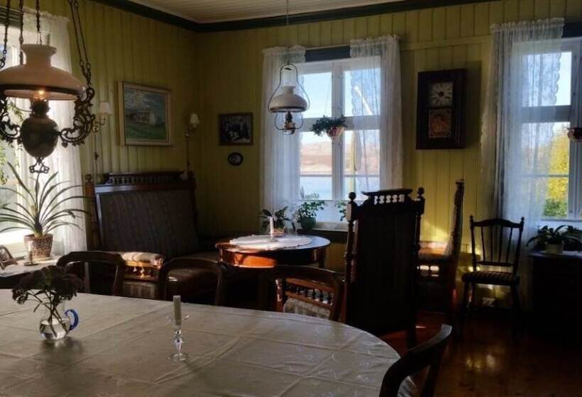 פנסיון Vevelstad Gjestegård